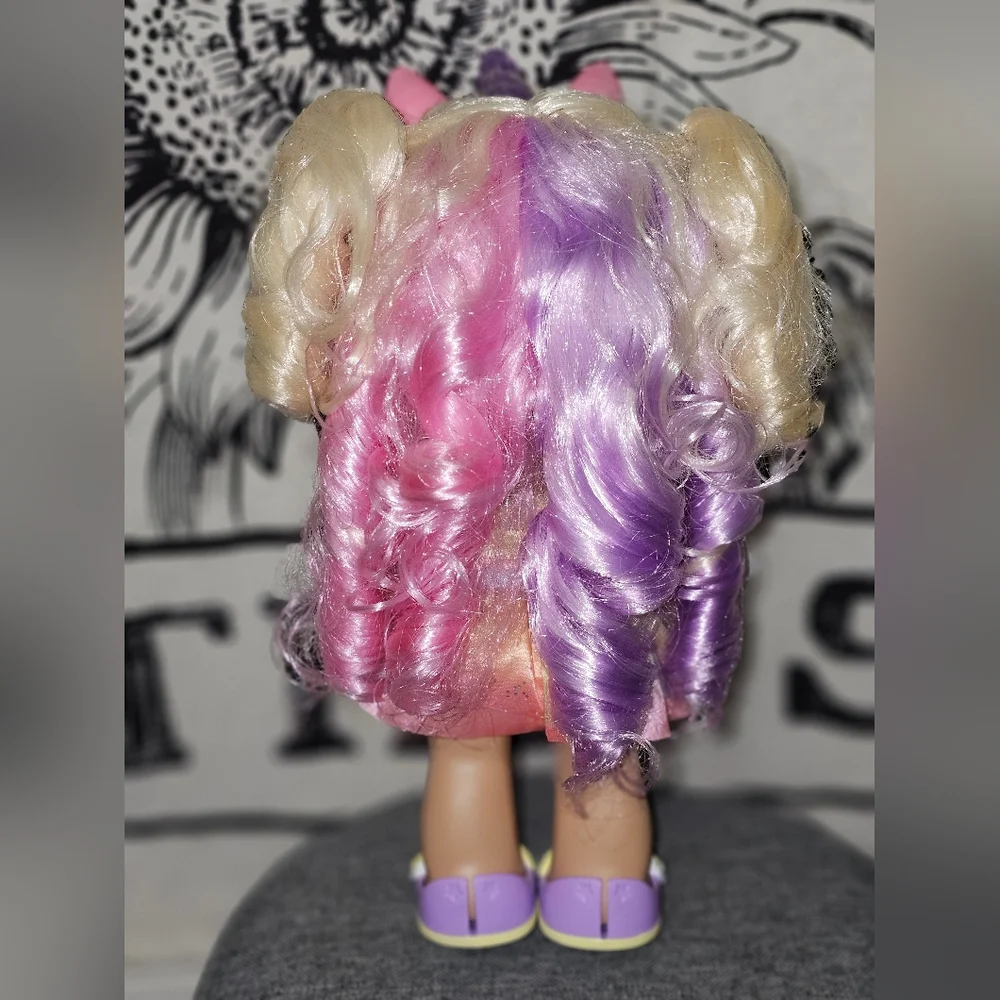 EUC Kindi Kids Fun Time 10 inch Doll - Mystabella Unicorn  Rainbow Hair